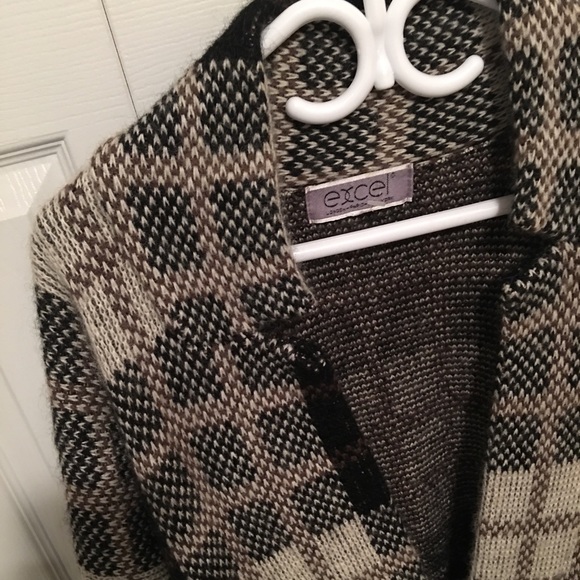 Vintage Winter sweater / Light Coat - Picture 4 of 6